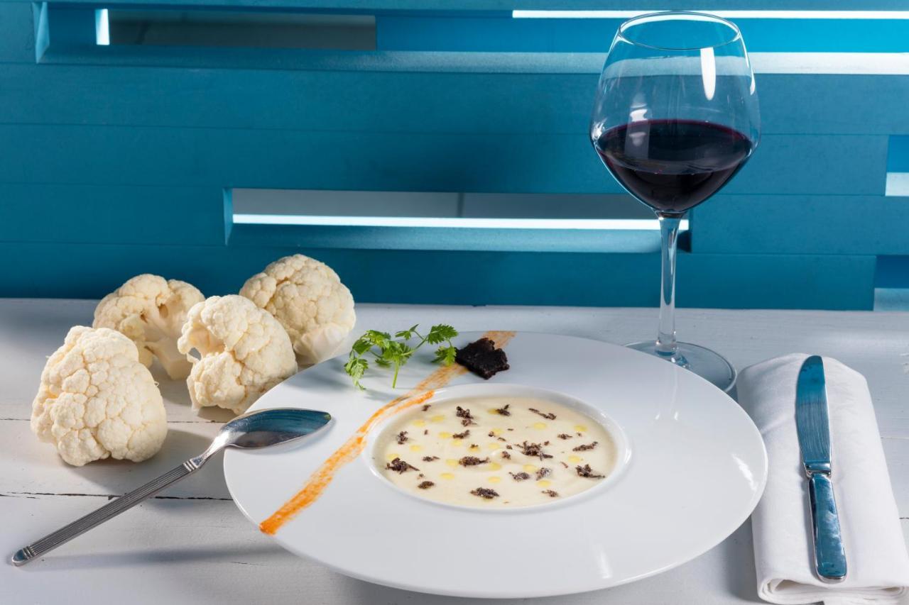 Hotel Restaurant De La Mer Golfe-Juan Exteriér fotografie