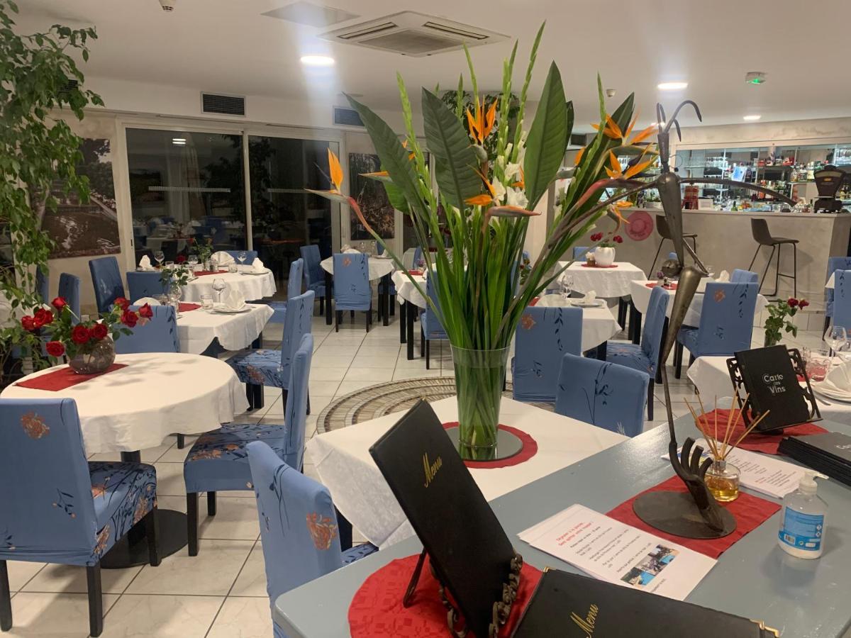 Hotel Restaurant De La Mer Golfe-Juan Exteriér fotografie